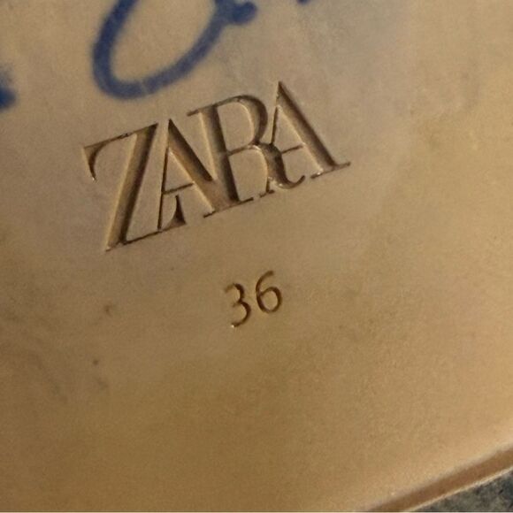 Zara Tan and Gold‎ Sandals with Geometric Design Sz 36 - Picture 5 of 5